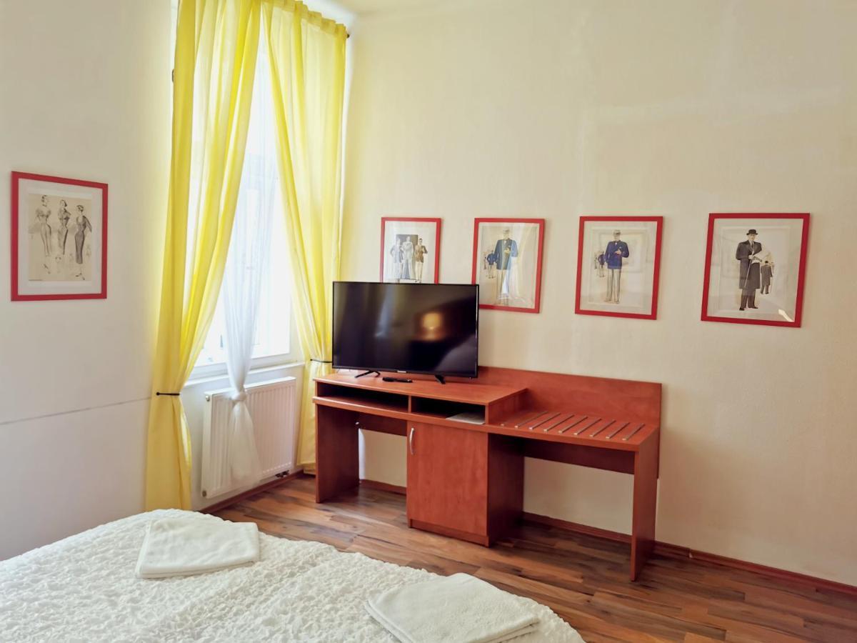 Hotel apartamentowy Amandment 3*