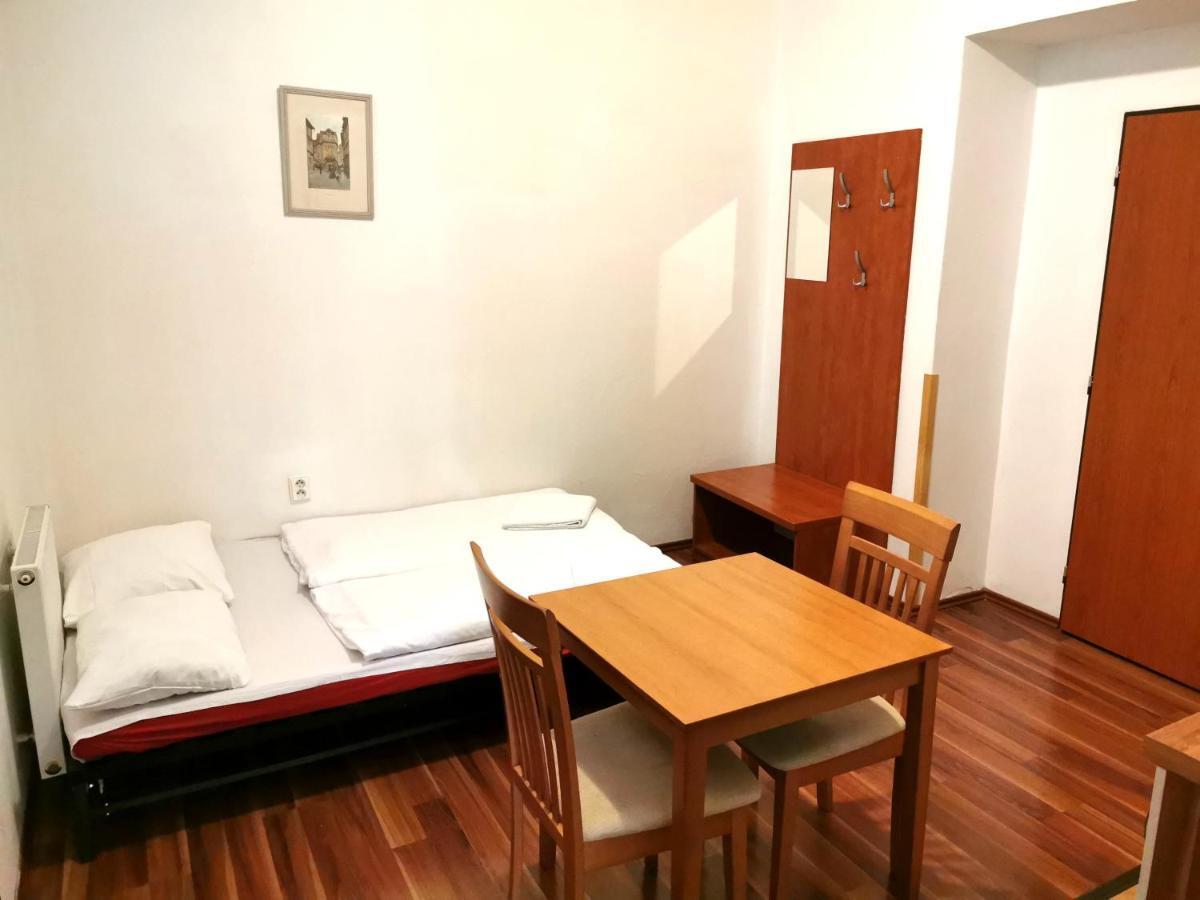 Hotel apartamentowy Amandment